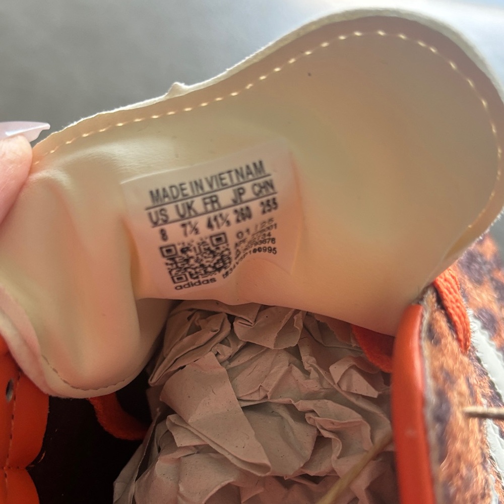 Adidas Leopard Print Sneakers with Orange Highlights - Picture 6 of 7
